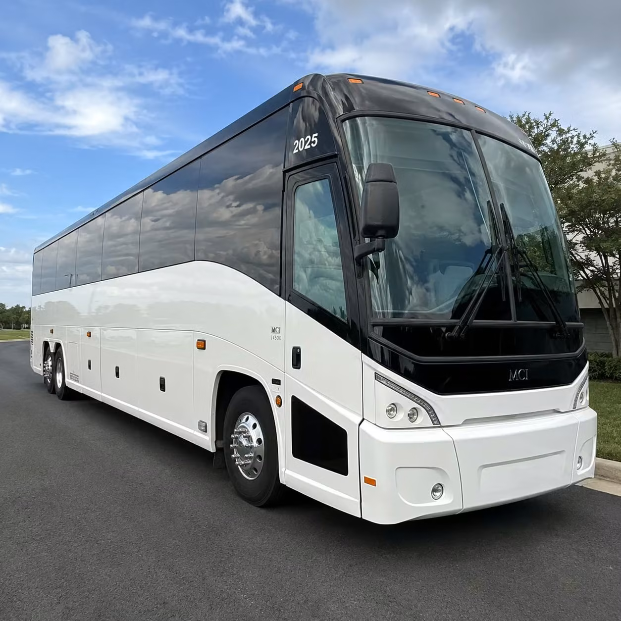 book long distance transportation in visalia or any city nearby