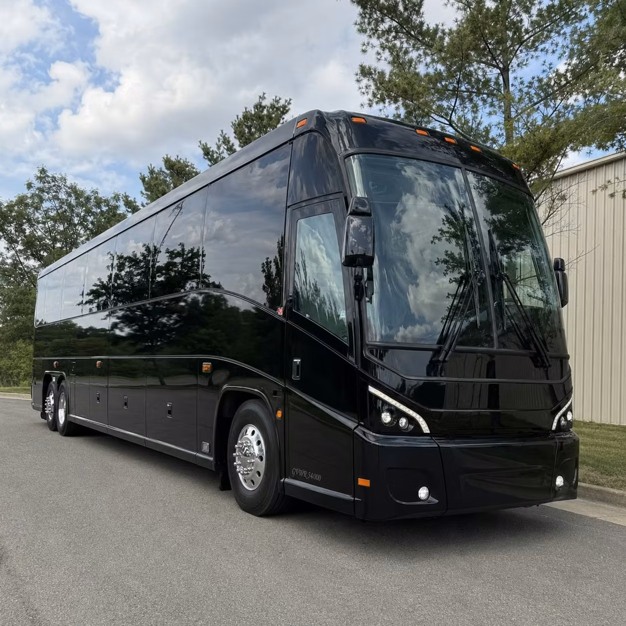 daily commuter shuttle services for visalia employers and hr teams