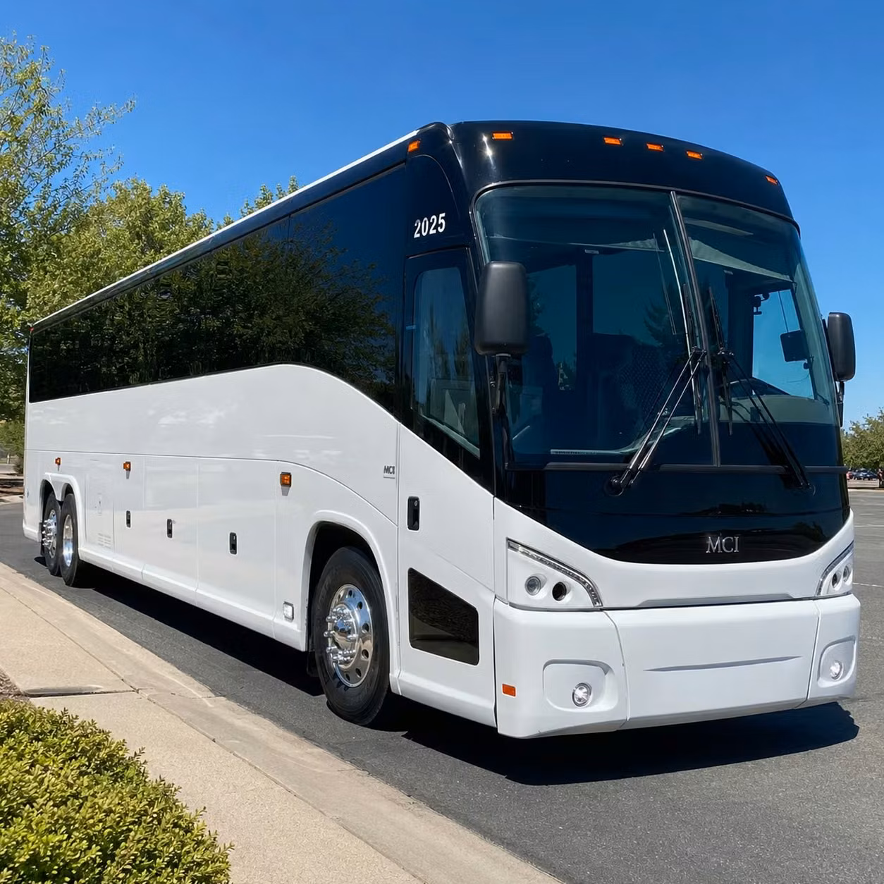 long distance charter bus trips from visalia to los angeles and southern california