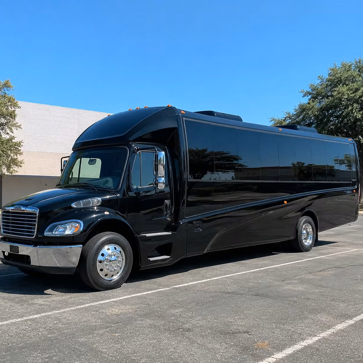 minibus rentals for visalia museum and cultural field trips