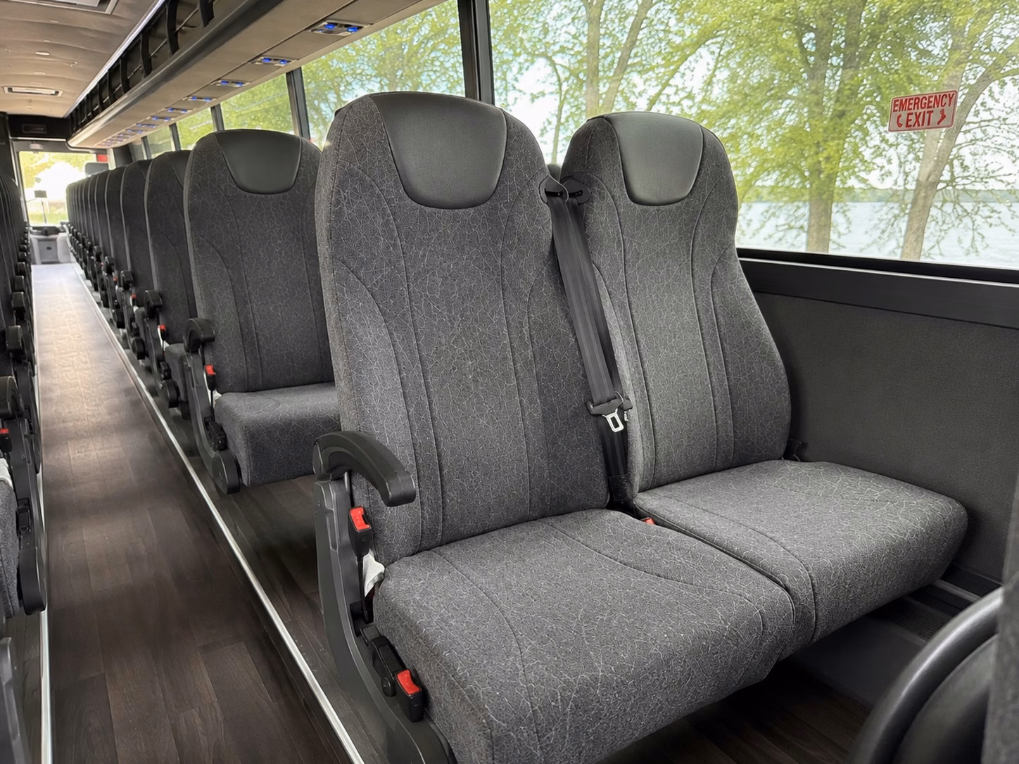 shuttle guests between visalia wedding venues without the parking headache