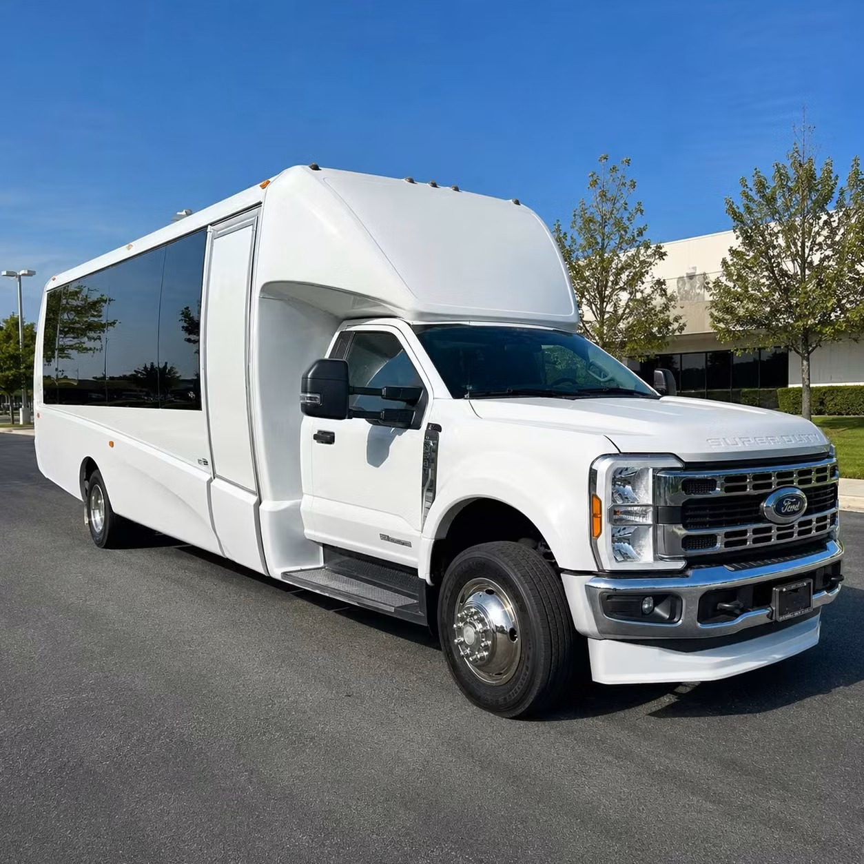 visalia airport transportation